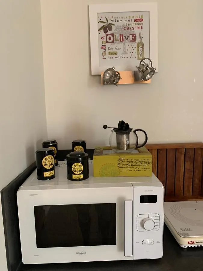 Couette-café B&B - Chambres d'hôtes Le Foch Avignon